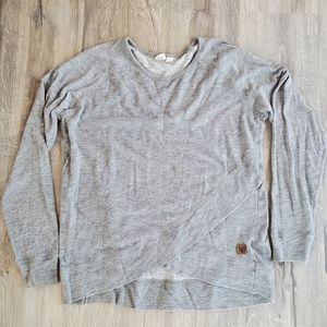 10 tree grey long sleeved shirt